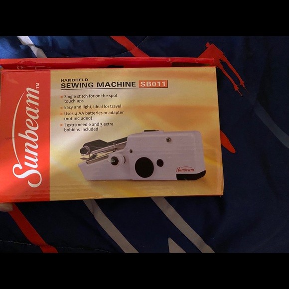 Mini Electric Sewing Machine Handheld - Picture 3 of 4